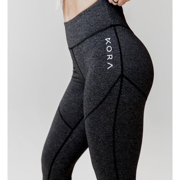 kora leggings